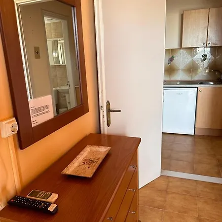 Timotheos Hotel 3*